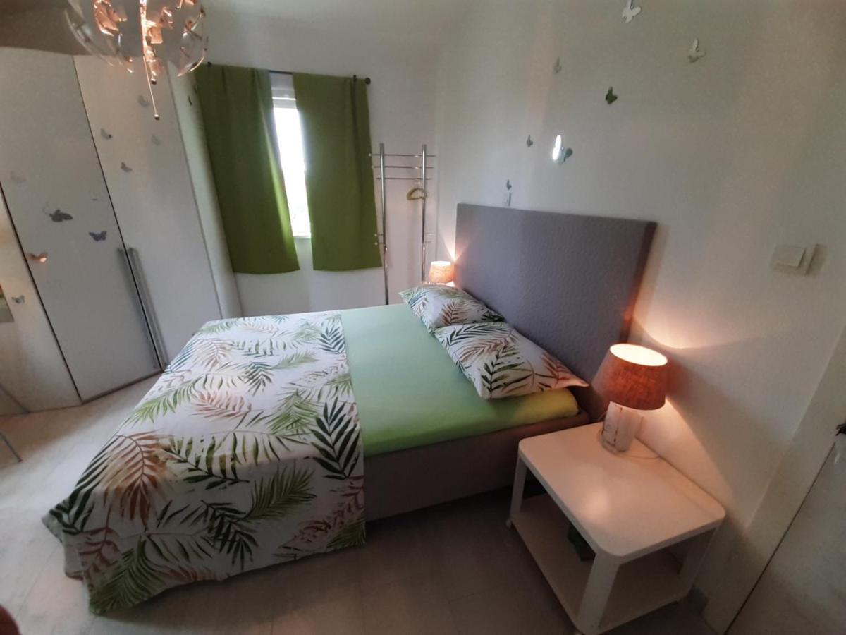 Apartment Mia Раб Екстер'єр фото