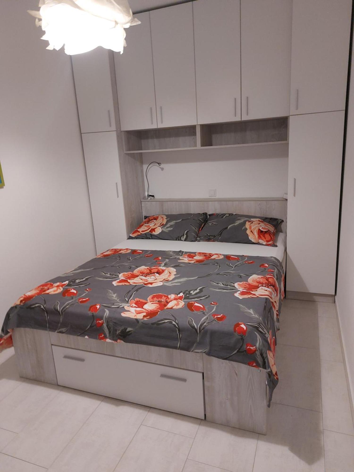 Apartment Mia Раб Екстер'єр фото